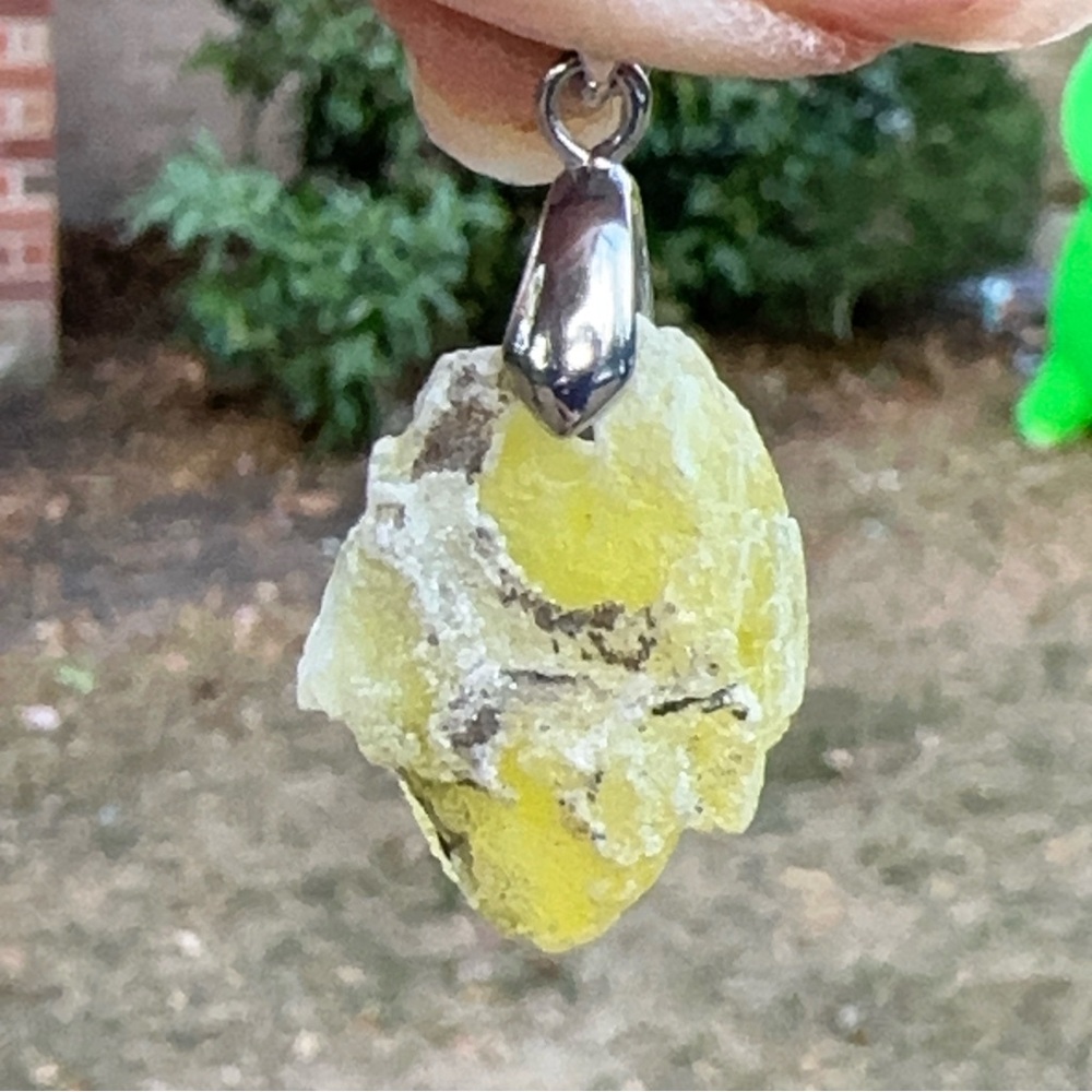 Natural Brucite Freeform Pendants with stainless steel - Picture 4 of 17
